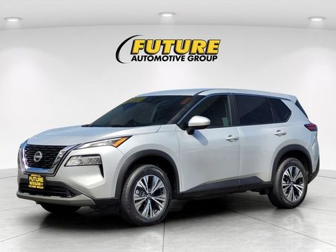 Certified 2023 Nissan Rogue SV FWD image 5