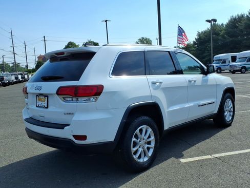 Used 2022 Jeep Grand Cherokee Laredo X AWD/4WD image 6
