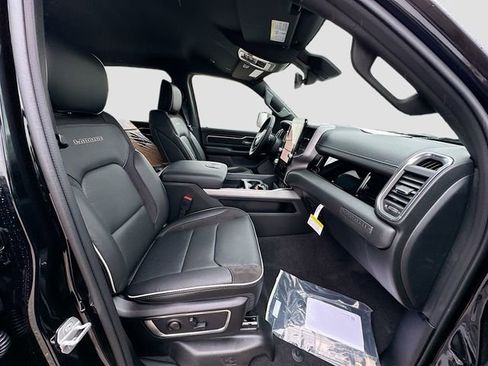 New 2026 RAM 1500 Laramie w/ Night Edition AWD/4WD image 31