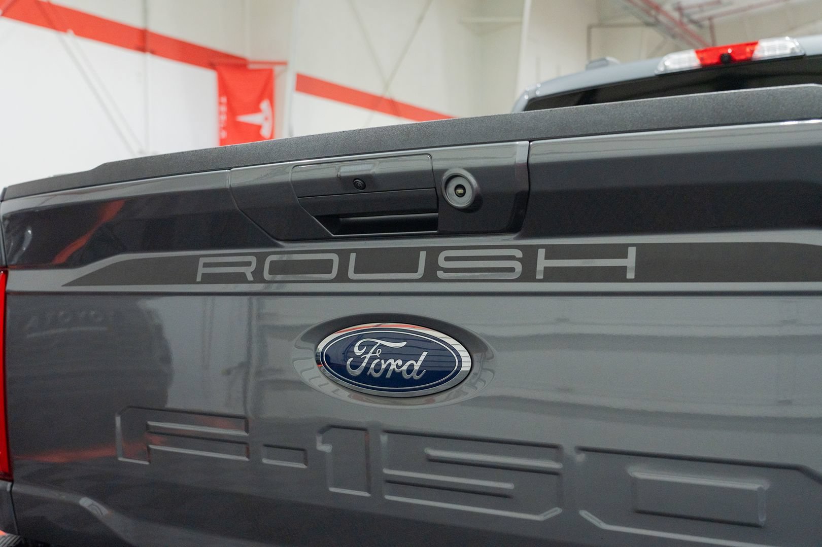 Used 2022 Ford F150 XLT w/ Equipment Group 302A High AWD/4WD image 9