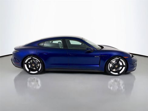 Certified 2022 Porsche Taycan 4S AWD/4WD image 30