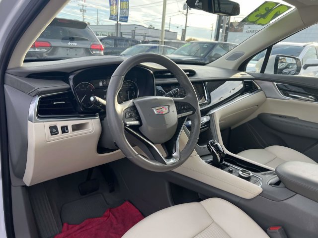 Used 2023 Cadillac XT6 Premium Luxury AWD/4WD image 22