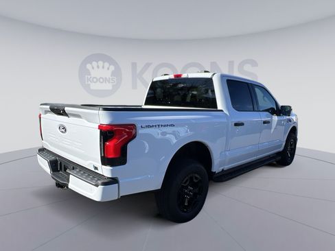 New 2025 Ford F150 Lightning XLT AWD/4WD image 7