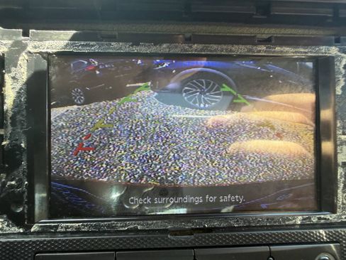 Used 2010 Nissan Altima 2.5 S w/ Premium Pkg FWD image 12