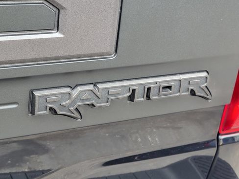 Used 2023 Ford F150 Raptor w/ Raptor Carbon Fiber Package AWD/4WD image 25