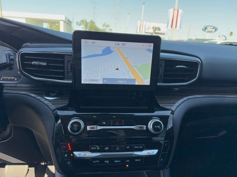 Certified 2023 Ford Explorer Limited w/ Equipment Group 301A image 20