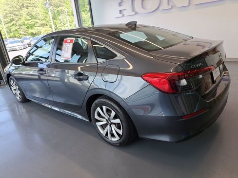 Used 2023 Honda Civic LX image 4