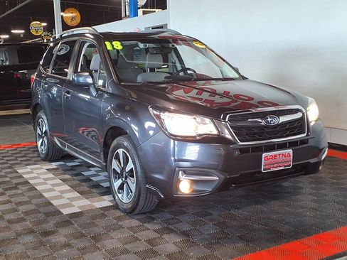 Used 2018 Subaru Forester 2.5i Premium AWD/4WD image 2
