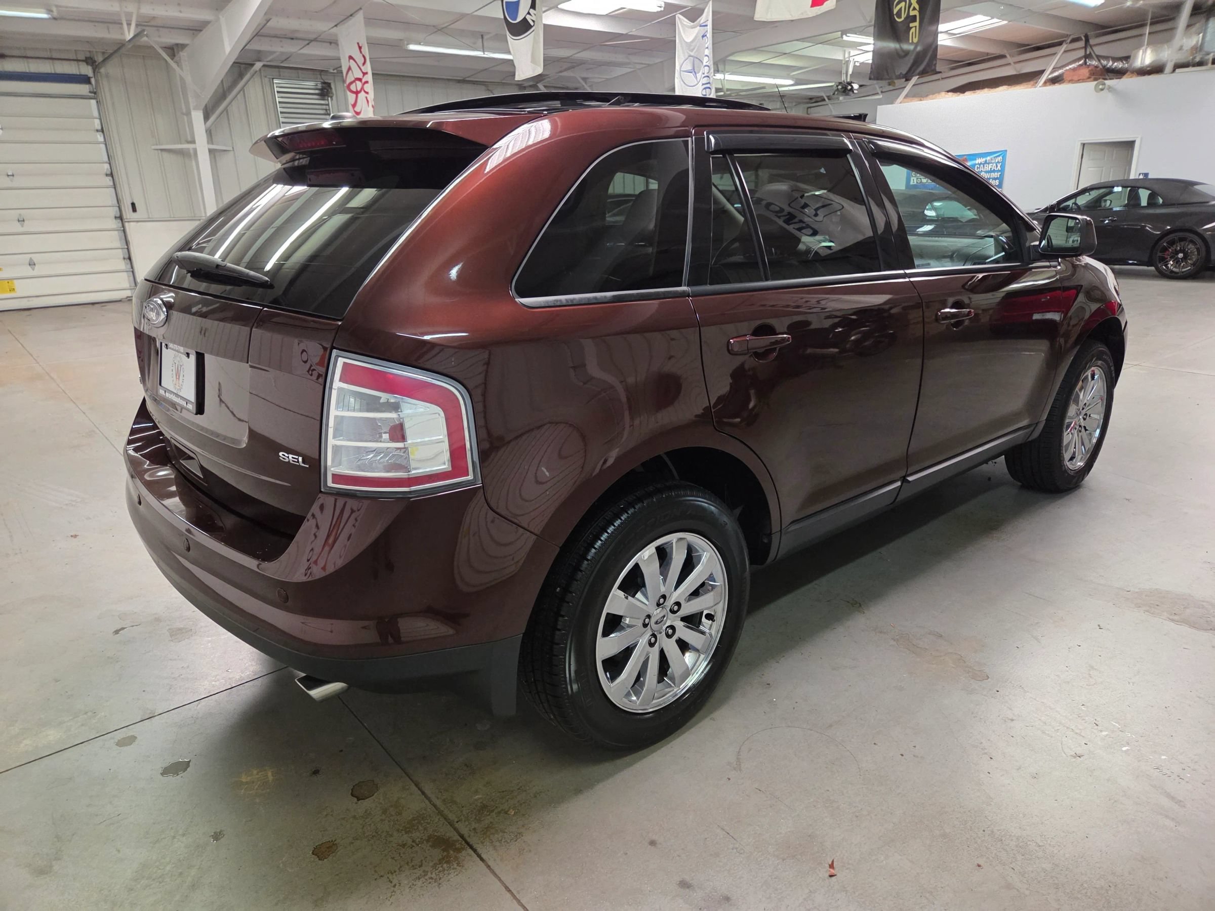 Used 2010 Ford Edge SEL FWD image 8