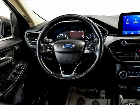 Used 2020 Ford Escape SEL image 16