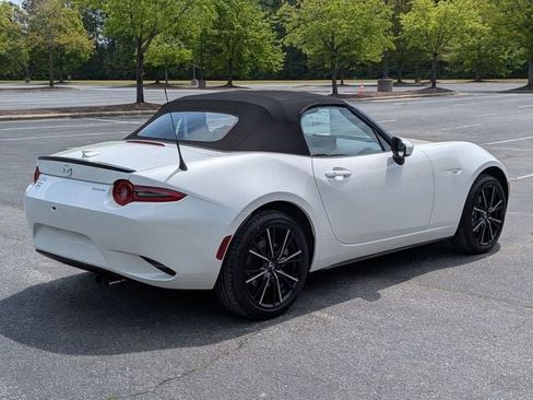 New 2026 MAZDA MX-5 Miata Grand Touring RWD image 3