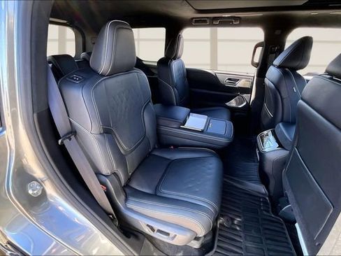 Used 2026 INFINITI QX80 Autograph image 27