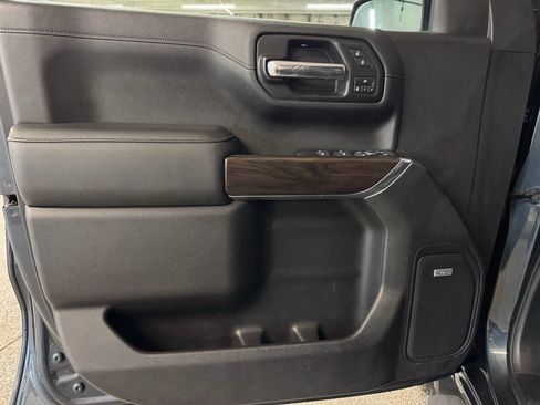 Used 2019 GMC Sierra 1500 SLT w/ SLT Premium Plus Package image 15