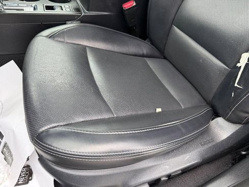 Used 2017 Subaru Outback 2.5i Limited image 17