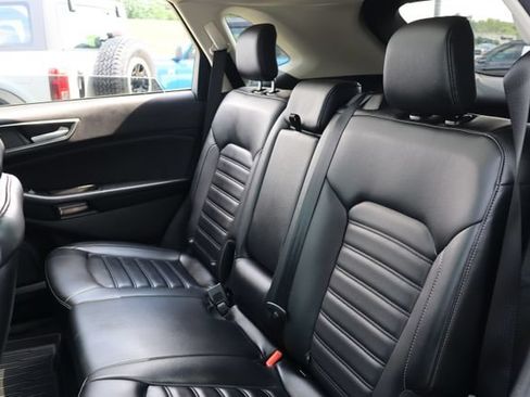 Used 2024 Ford Edge SEL w/ Convenience Package AWD/4WD image 29