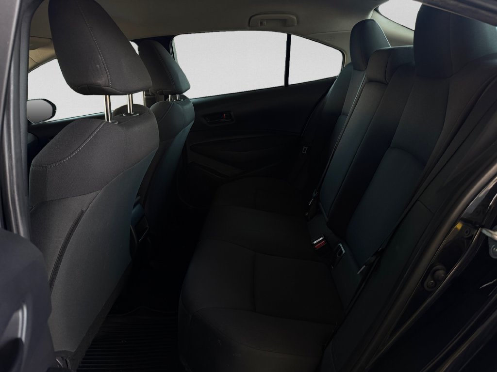 Used 2022 Toyota Corolla LE FWD image 26
