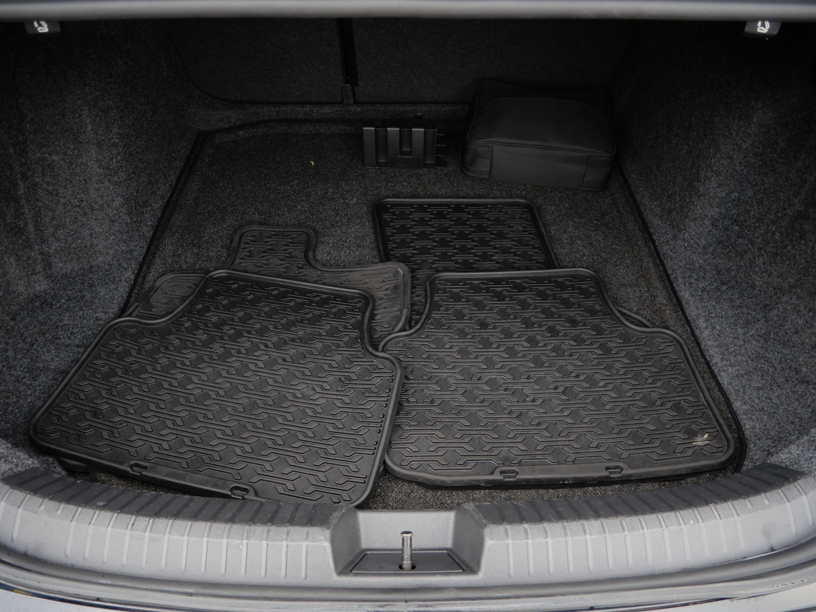 Certified 2023 Volkswagen Jetta Sport FWD image 18