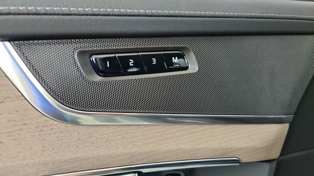 New 2026 Volvo XC90 T8 Plus AWD/4WD image 11