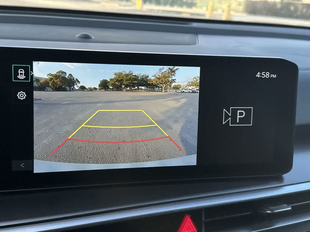 Certified 2026 Kia Sorento LX FWD image 19