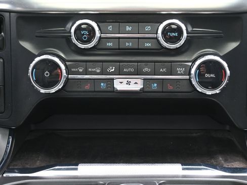 Used 2022 Ford F150 Lariat w/ Equipment Group 501A Mid AWD/4WD image 39
