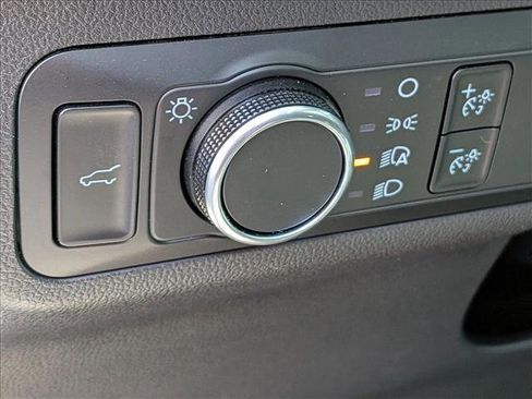 Used 2024 Ford Escape Active w/ Tech Pack #1 FWD image 11