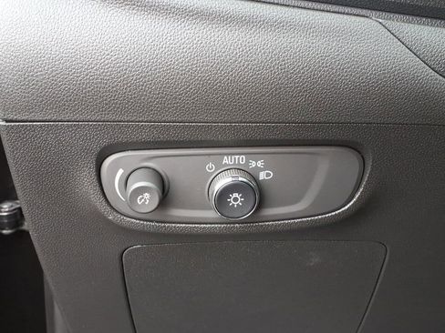 Certified 2025 Buick Encore GX Preferred image 19