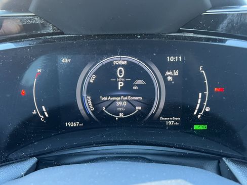 Used 2024 Lexus NX 300h NX 350h Luxury image 17