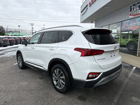 Used 2019 Hyundai Santa Fe SEL image 9