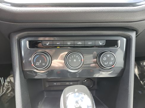 Used 2024 Volkswagen Tiguan S FWD image 30