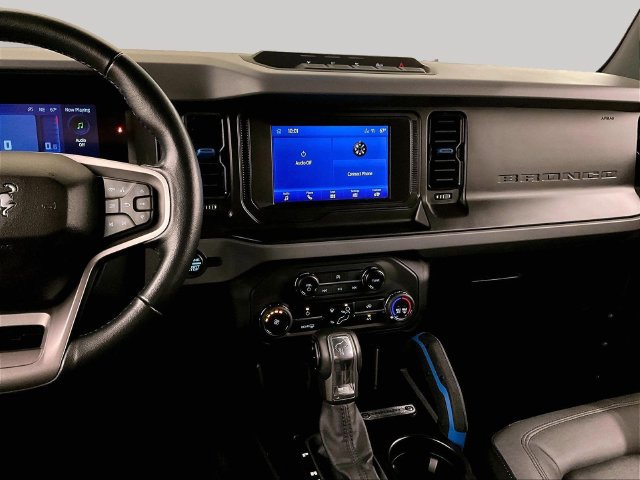 Used 2023 Ford Bronco Black Diamond w/ Sasquatch Package AWD/4WD image 6