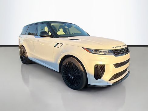 New 2026 Land Rover Range Rover Sport SV image 7