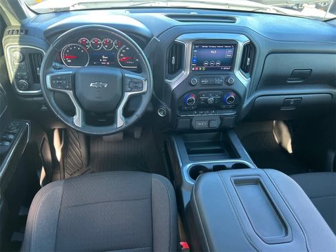 Used 2021 Chevrolet Silverado 1500 RST image 21