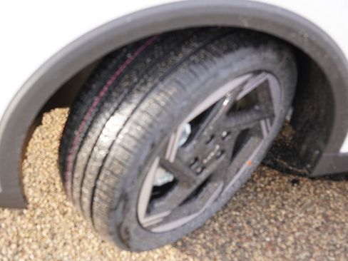 New 2026 Kia K4 EX image 9