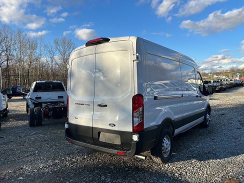 New 2026 Ford Transit 250 148 Medium Roof Extended AWD w/ Load Area Protection Package image 7