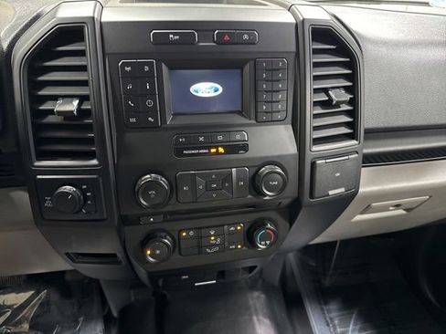 Used 2018 Ford F150 XL w/ Equipment Group 101A Mid AWD/4WD image 18