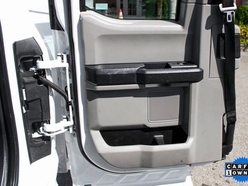 Used 2022 Ford F250 XL w/ Power Equipment Group image 33