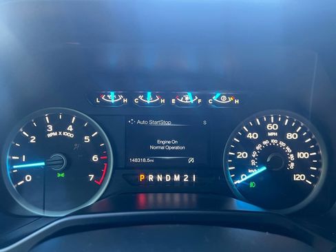 Used 2015 Ford F150 XLT w/ Equipment Group 302A Luxury AWD/4WD image 25
