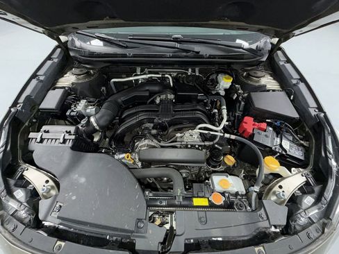 Used 2021 Subaru Outback Premium image 10