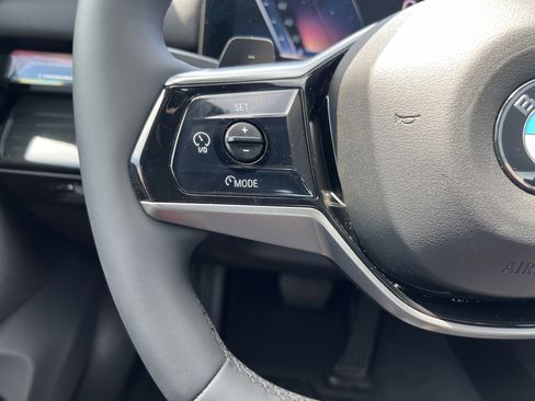 Certified 2025 BMW 540i xDrive image 19