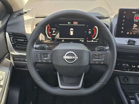 New 2026 Nissan Rogue Platinum AWD/4WD image 14