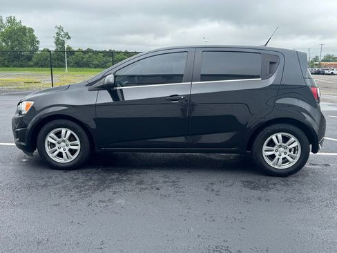 Used 2013 Chevrolet Sonic LT FWD image 9
