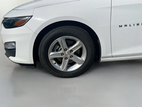 Used 2024 Chevrolet Malibu LS w/ Driver Confidence Package FWD image 27