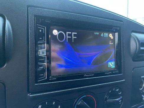 Used 2005 Ford F250 Lariat image 13