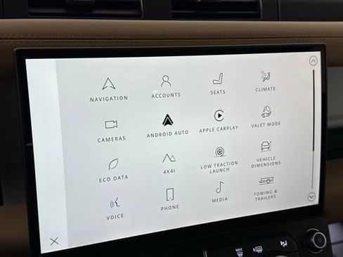 New 2026 Land Rover Defender 110 X-Dynamic SE image 34