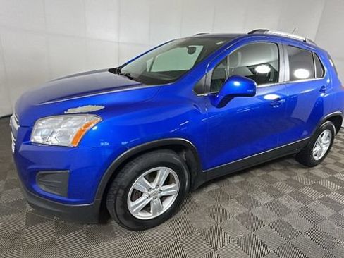 Used 2016 Chevrolet Trax LT FWD image 7