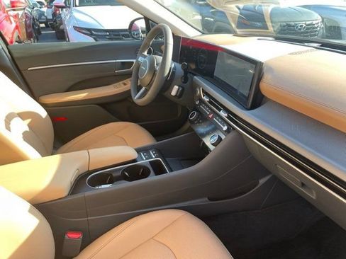 Used 2026 Hyundai Sonata Limited FWD image 7