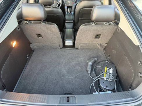 Used 2015 Chevrolet Volt Premium w/ Premium Trim Package FWD image 13