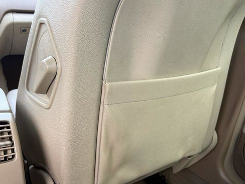 Used 2008 Mercedes-Benz C 300 Luxury w/ P1 Pkg image 33