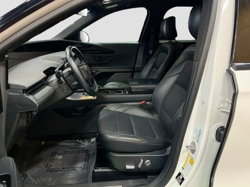 Used 2024 Lincoln Nautilus Premier w/ Equipment Group 102A AWD/4WD image 22