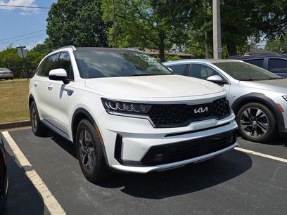 Used 2022 Kia Sorento EX w/ Panoramic Sunroof Package